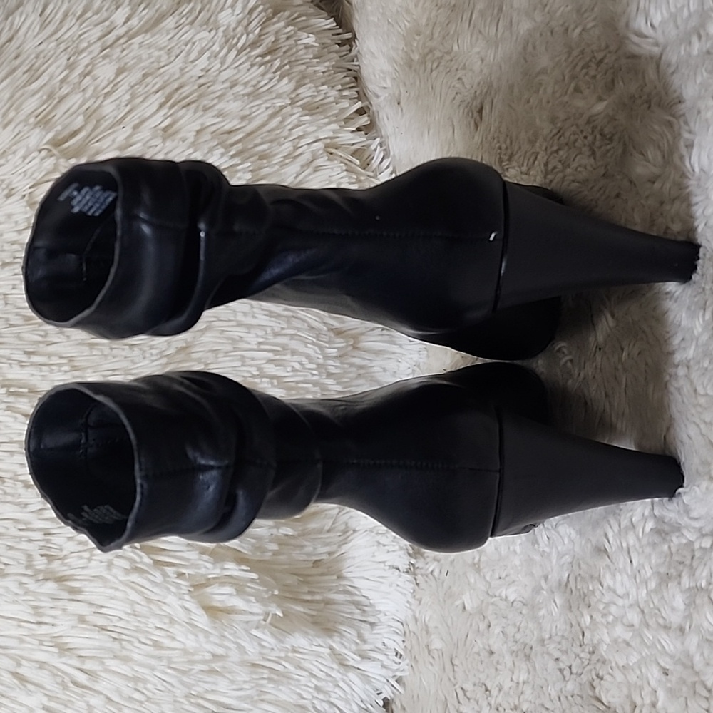 Steve Madden Black Ankle Boots - Picture 9 of 13